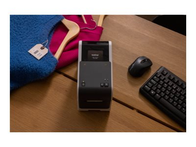 Brother TD-2310D203 - Imprimante d'étiquettes/de reçus - Noir et blanc - thermique direct - Rouleau (6,3 cm) - 203 dpi - jusqu'à 152.4 mm/sec - USB 2.0